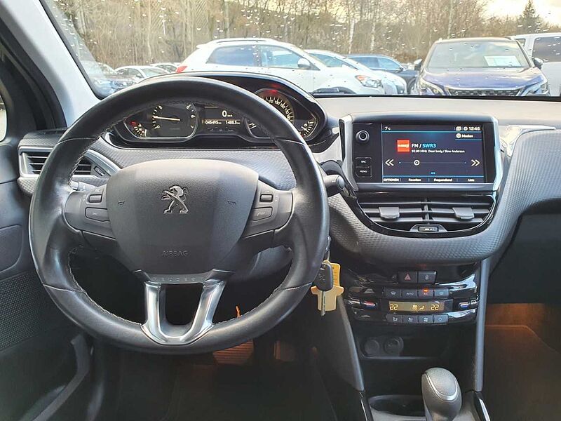 Peugeot 2008 Allure 1.2 PureTech 130 EAT8