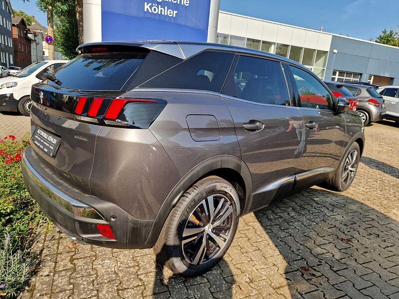 Peugeot 3008 Allure Automatik Digitales Cockpit