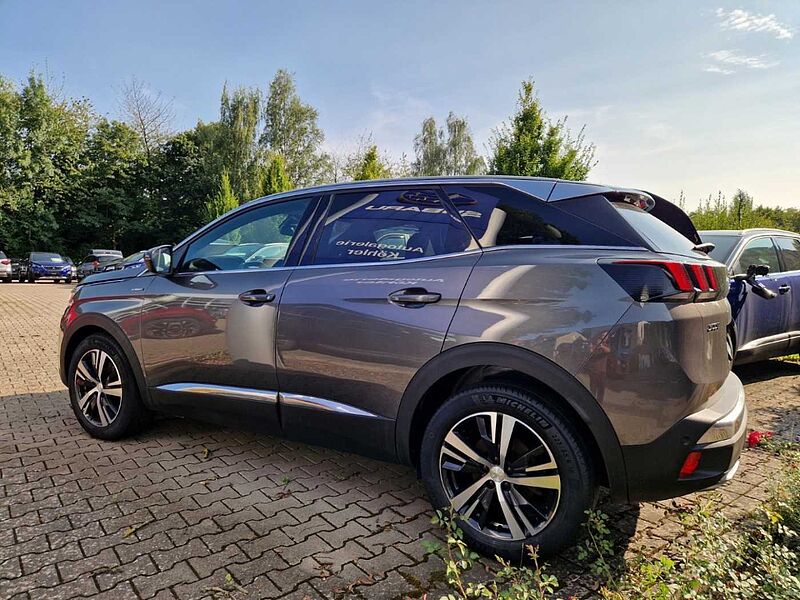 Peugeot 3008 Allure Automatik Digitales Cockpit