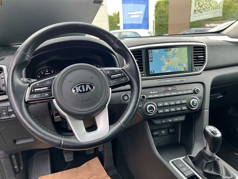 Kia Sportage Spirit 2WD 1.6 T-GDI Navi Soundsystem JBL LED Mehrzonenklima Sitzheizung