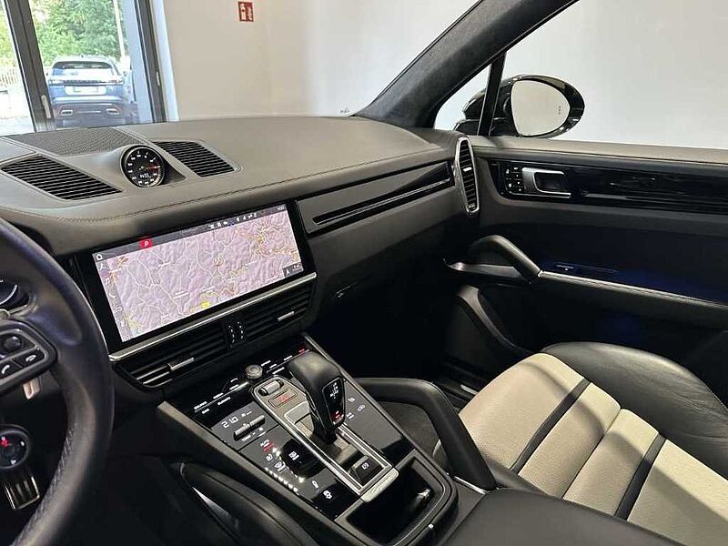 Porsche Cayenne Turbo 4x4LENKUNG 22'' AHK INSPEKTION NEU