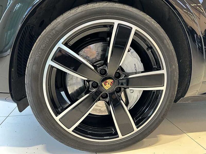 Porsche Cayenne Turbo 4x4LENKUNG 22'' AHK INSPEKTION NEU