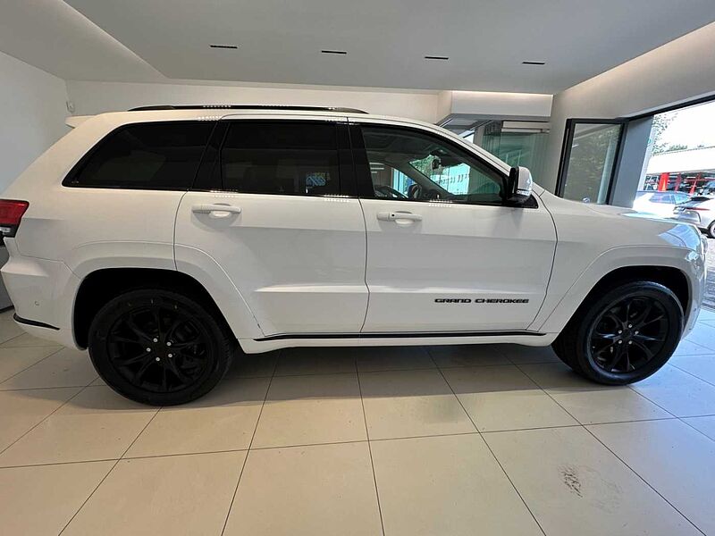 Jeep Grand Cherokee 3.0 CRD Summit AHK NAVI XENON SHZ