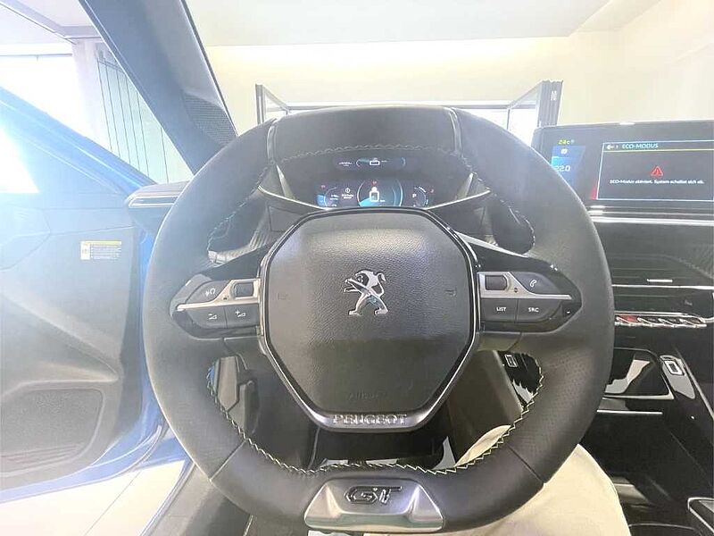 Peugeot 208 Elektromotor136 GT Panorama Navi LED CarPlay Android Auto Klimaautom