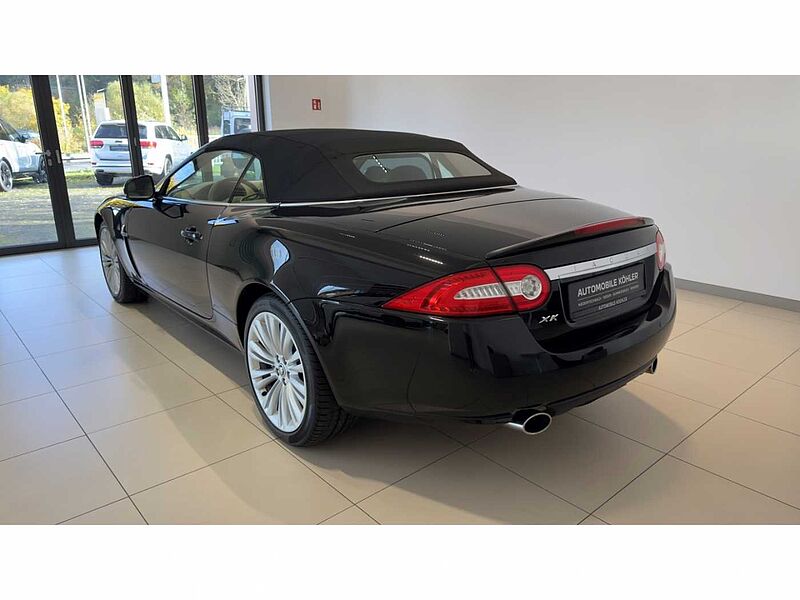 Jaguar XK 5.0 V8 Cabrio XENON SITZKÜHLUNG 19''LM