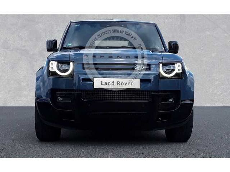 Land Rover Defender 110 D300 X-Dynamic SE