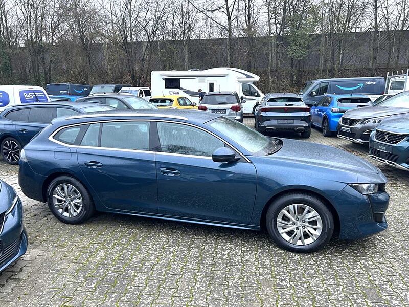 Peugeot 508 SW Active Pack AHK DAB Rückfahrkamera