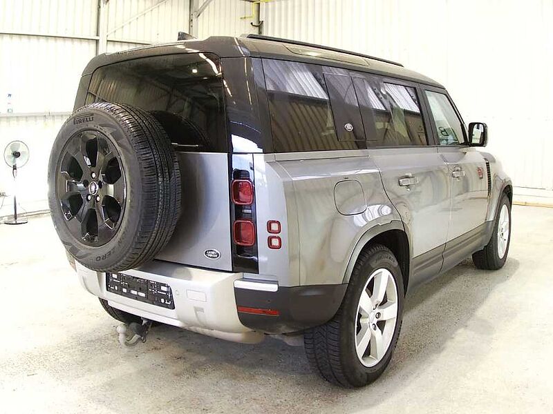 Land Rover Defender 110 D250 SE AHK 20''LM SD MATRIX WKP