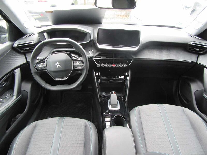 Peugeot 2008 e- Allure Pack Elektromotor 136 ALLURE PACK e- Allure Pack Elektromotor 136 ALLURE PACK