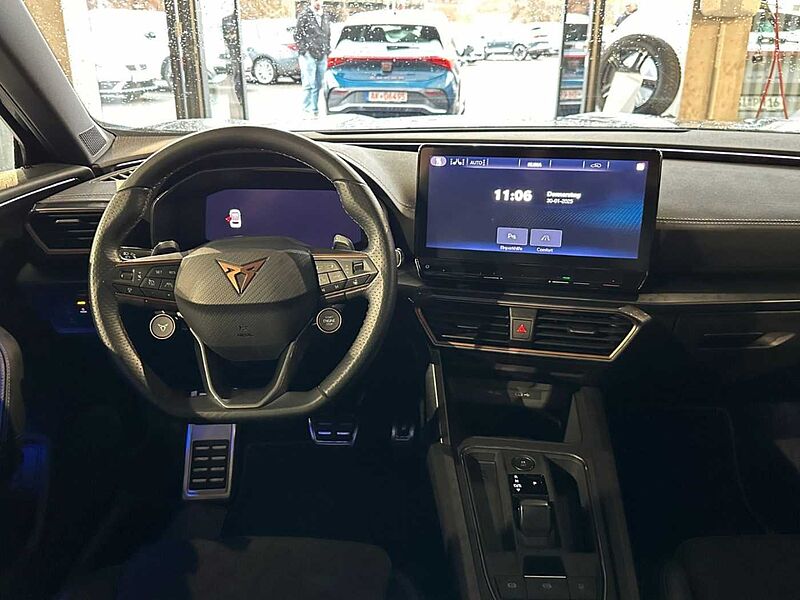 CUPRA Formentor VZ e-HYBRID 1.4 / Fahrassistenzpaket XL / Cupra Supersportlenkrad VZ e-HYBRID 1.4 / Fahrassistenzpaket XL / Cupra Supersportlenkrad