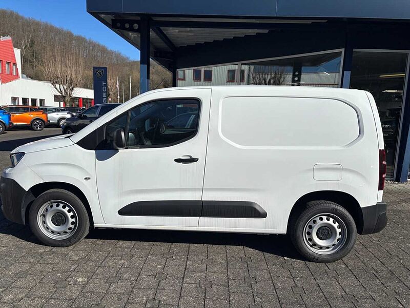 Peugeot Partner Avantage Edition StandHZG AHK DAB Induktionsladen Notbremsass. Temp PDC Avantage Edition StandHZG AHK DAB Induktionsladen Notbremsass. Temp PDC Berganfa