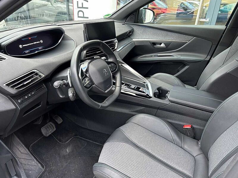 Peugeot 5008 1.2 Allure Pack 130 ACC SITZHEIZUNG KAMERA 1.2 Allure Pack 130 EAT8 SITZHZG El. Heckkl.