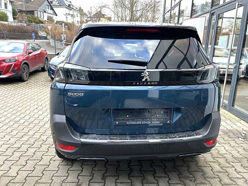 Peugeot 5008 1.2 Allure Pack 130 ACC SITZHEIZUNG KAMERA 1.2 Allure Pack 130 EAT8 SITZHZG El. Heckkl.