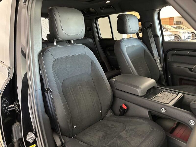 Land Rover Defender 110 P525 V8 HEAD-UP 22''LM PANO MATRIX