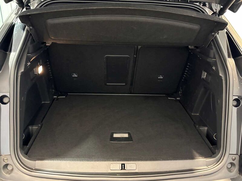 Peugeot 3008 GT 1.2 PureTech 130 EAT 8 NAVI LED ACC PDC