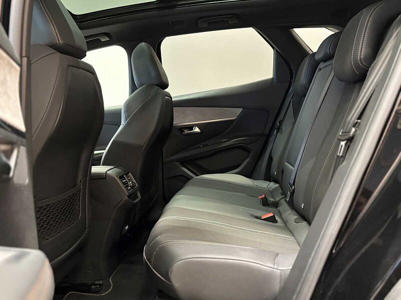 Peugeot 3008 GT 1.2 PureTech 130 EAT 8 NAVI LED ACC PDC