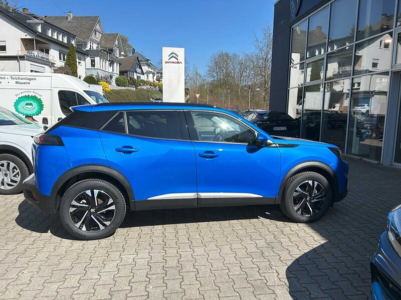 Peugeot 2008 Allure Pack 1.2 PureTech Navi Digitales Cockpit LED Apple CarPlay Android A