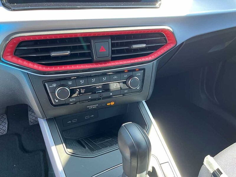 SEAT Arona FR 1.0 TSI PDC, Kamera, Navi, Full Link