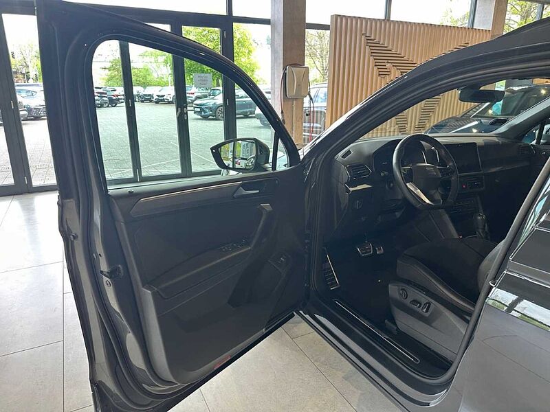 SEAT Tarraco FR 4Drive 2.0 TSI / Memory Sitz / AHK / Beats