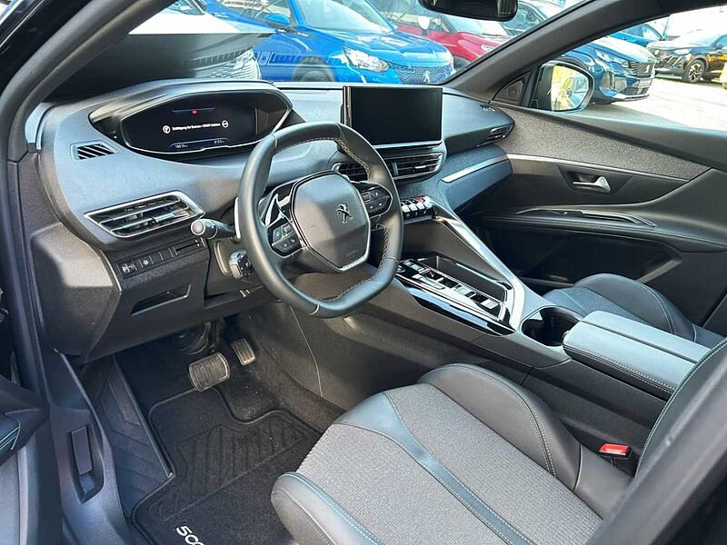 Peugeot 5008 Allure Pack Navi Digitales Cockpit LED Apple CarPlay Android Auto 2-Zonen-K
