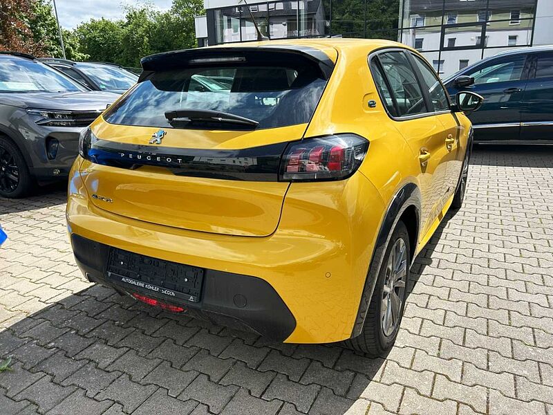 Peugeot 208 e- Active Pack LED Apple CarPlay Android Auto