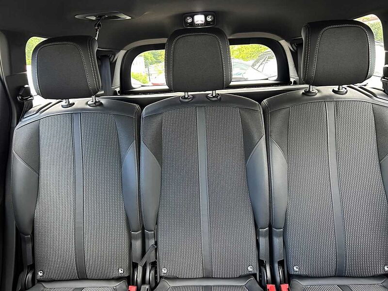 Peugeot 5008 1.2 GT AHK-abnehmbar Navi Leder Digitales Cockpit LED