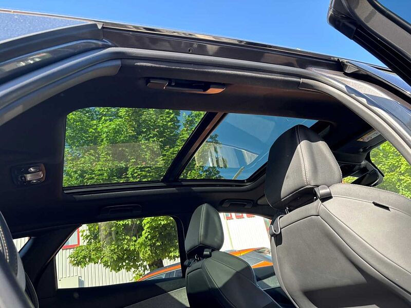 Peugeot 3008 Hybrid4 GT Navi Klimaa Panorama 360° Kamera